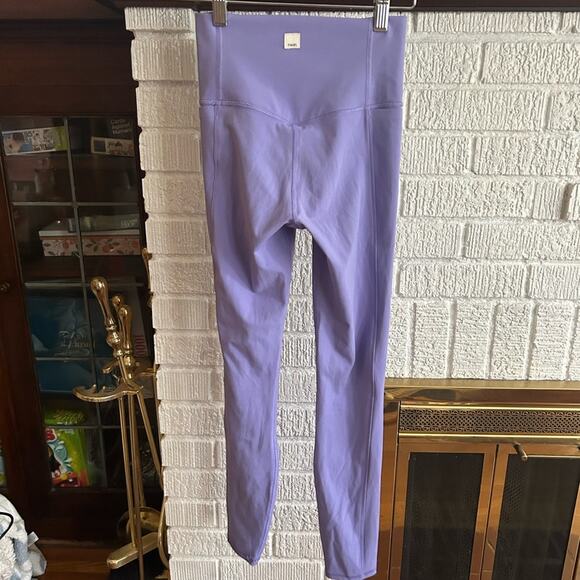 Vuori The Studio Pocket Legging Athletic Workout Ultraviolet Purple Rare HTF XS - Picture 6 of 8